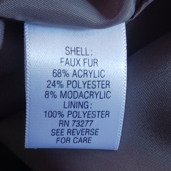 ELLE - Picture 3 of 4